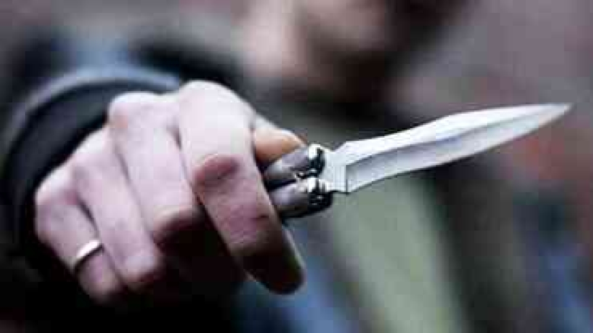 Napoli, un altro minore a scuola con un coltello: interviene la polizia