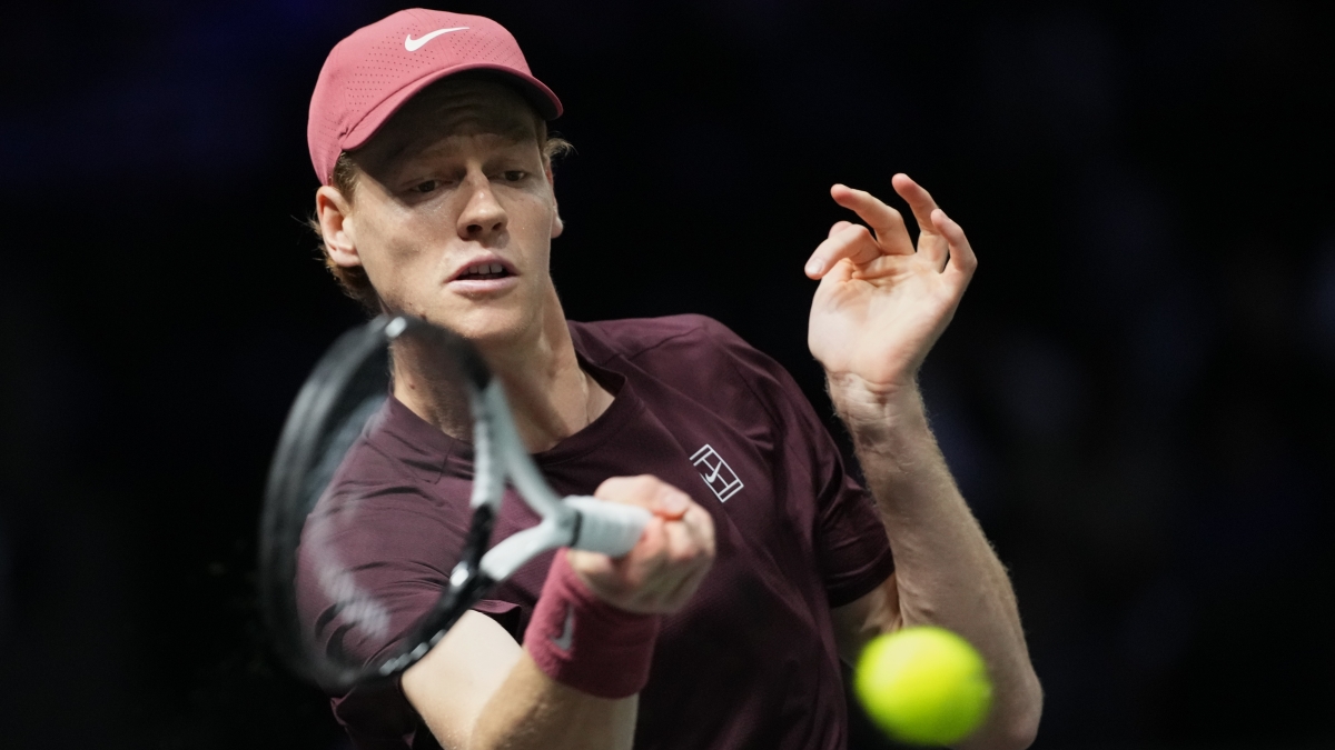 Sinner Zverev, semifinale del Masters 1000 di Parigi: Jannik domina il primo set | Diretta 6 0 Sinner Zverev, semifinale del Masters 1000 di Parigi: Jannik domina il primo set | Diretta 6 0