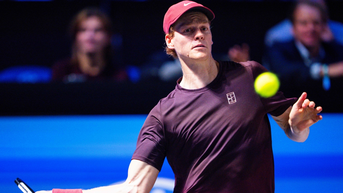 Sinner Auger Aliassime in finale a Parigi: Jannik punta a tornare n. 1 | Diretta Sinner Auger Aliassime in finale a Parigi: Jannik punta a tornare n. 1 | Diretta