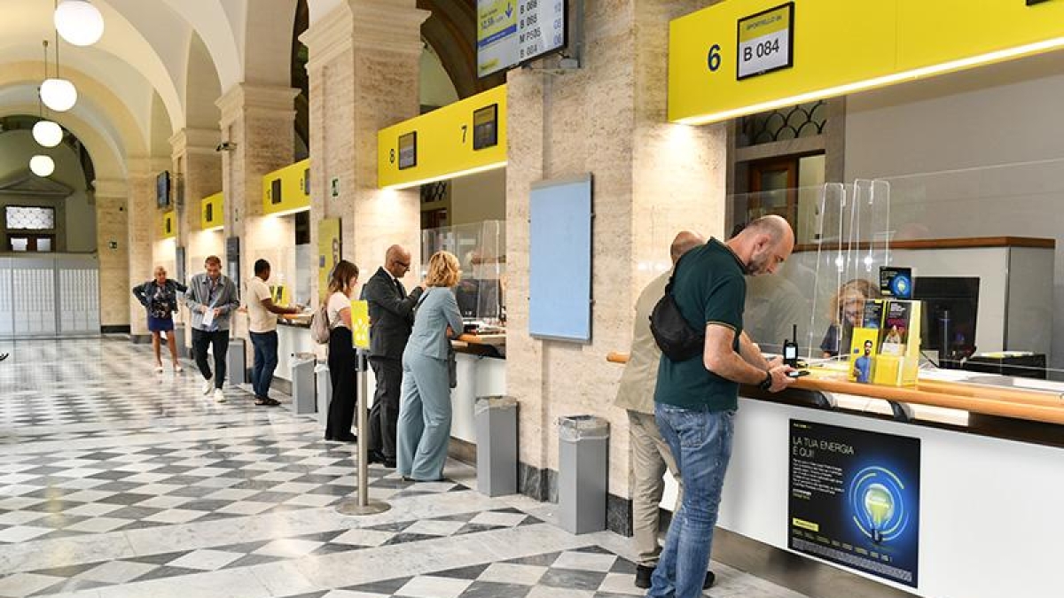 Roma, il risparmio piace anche più del lusso: i depositi alle Poste superano i 18 miliardi