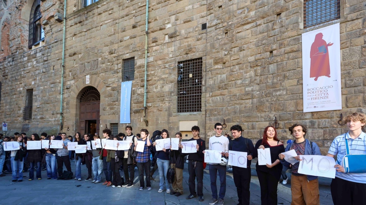 Scuole in Toscana, l’accorpamento Michelangiolo-Galileo a Firenze per la prima volta nero su bianco