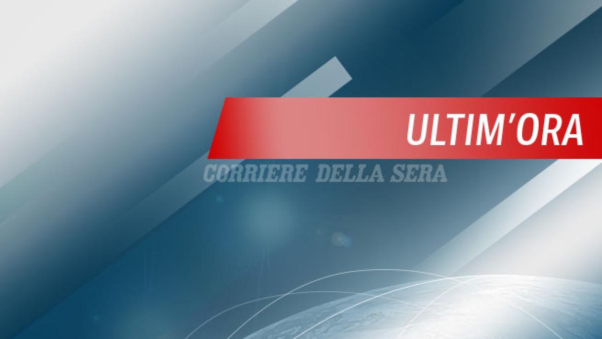 Francia, in auto travolge dieci persone: 4 sono gravi. «Ha gridato Allah Akbar»