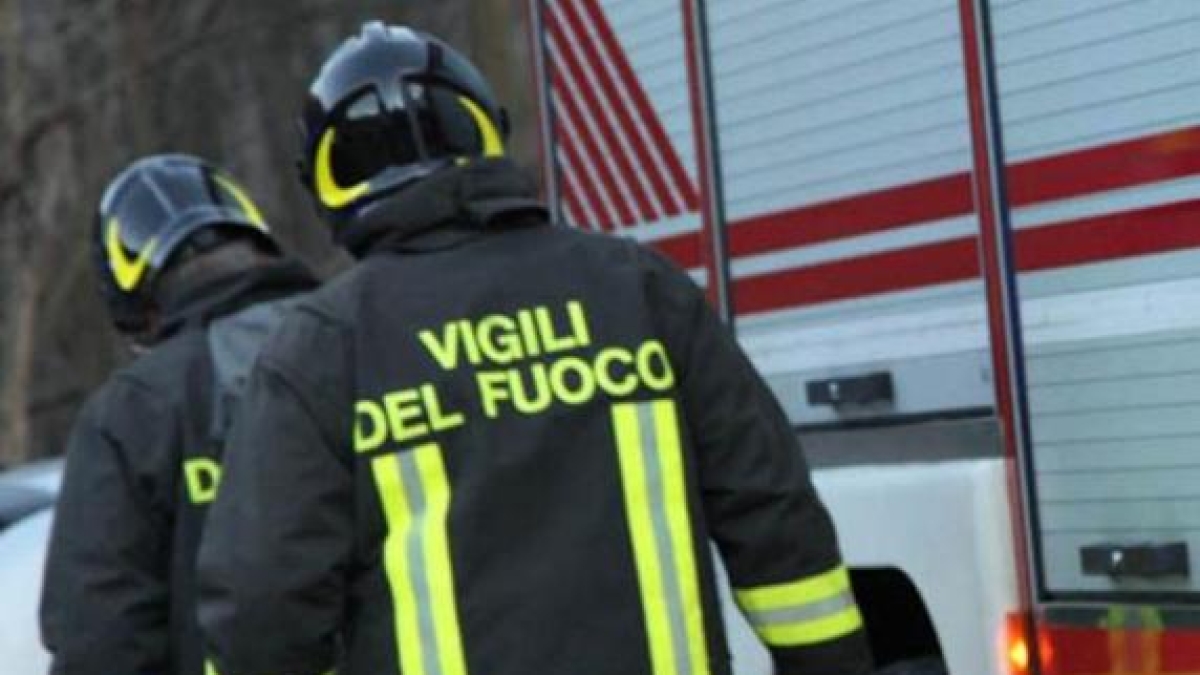 Esplosione in una palazzina a Rivarolo Canavese (Torino): un ferito grave