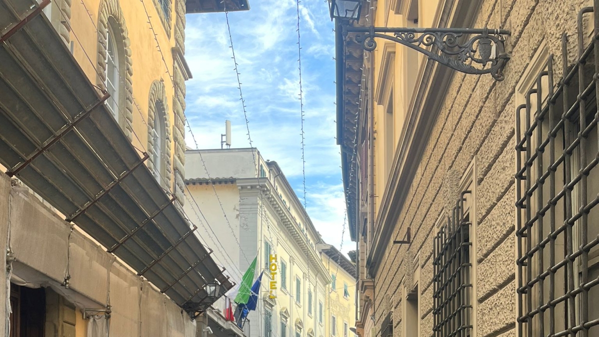Prato, muratore trovato morto in un cantiere di appartamenti di lusso