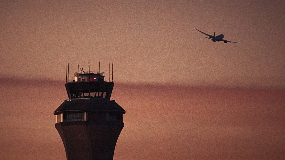 shutdown annullati 700 voli oggi negli usa e da luned236 le cancellazioni raddoppiano