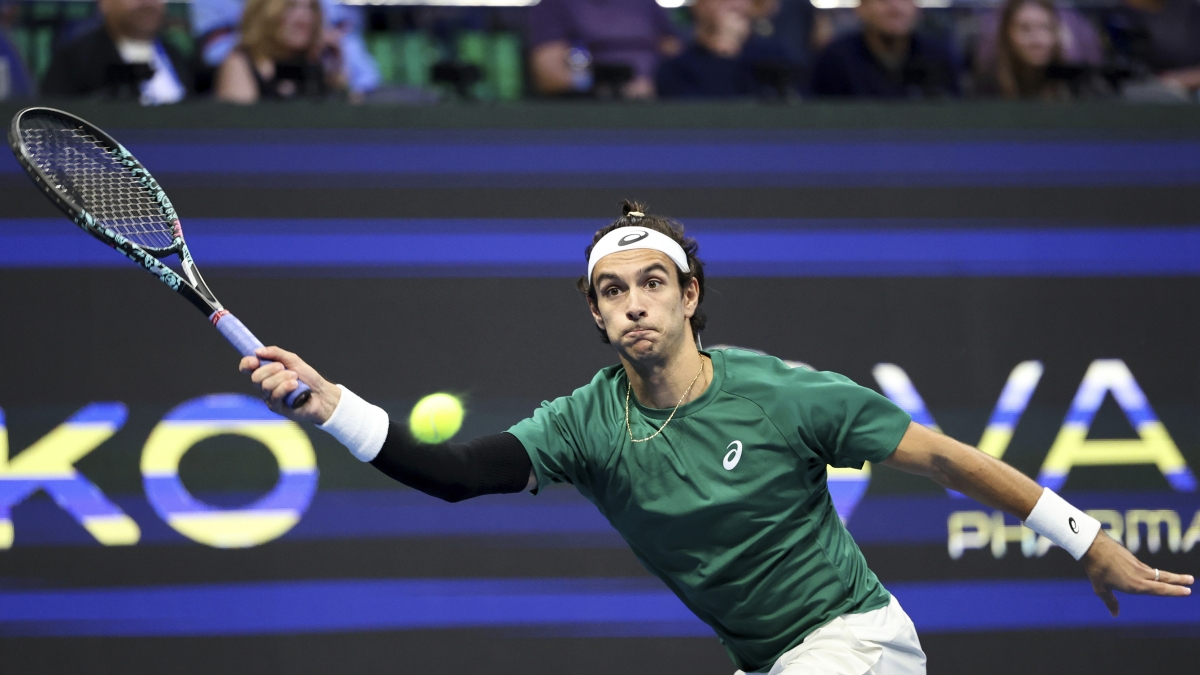 Musetti Djokovic, la finale ad Atene: Nole vince il titolo, Lorenzo non si qualifica alle Finals | Live 6 4, 3 6, 5 7