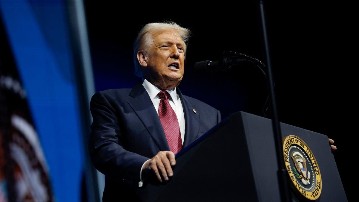 Carne, caffè, pomodori, banane: Trump riduce i dazi. Ecco su quali prodotti