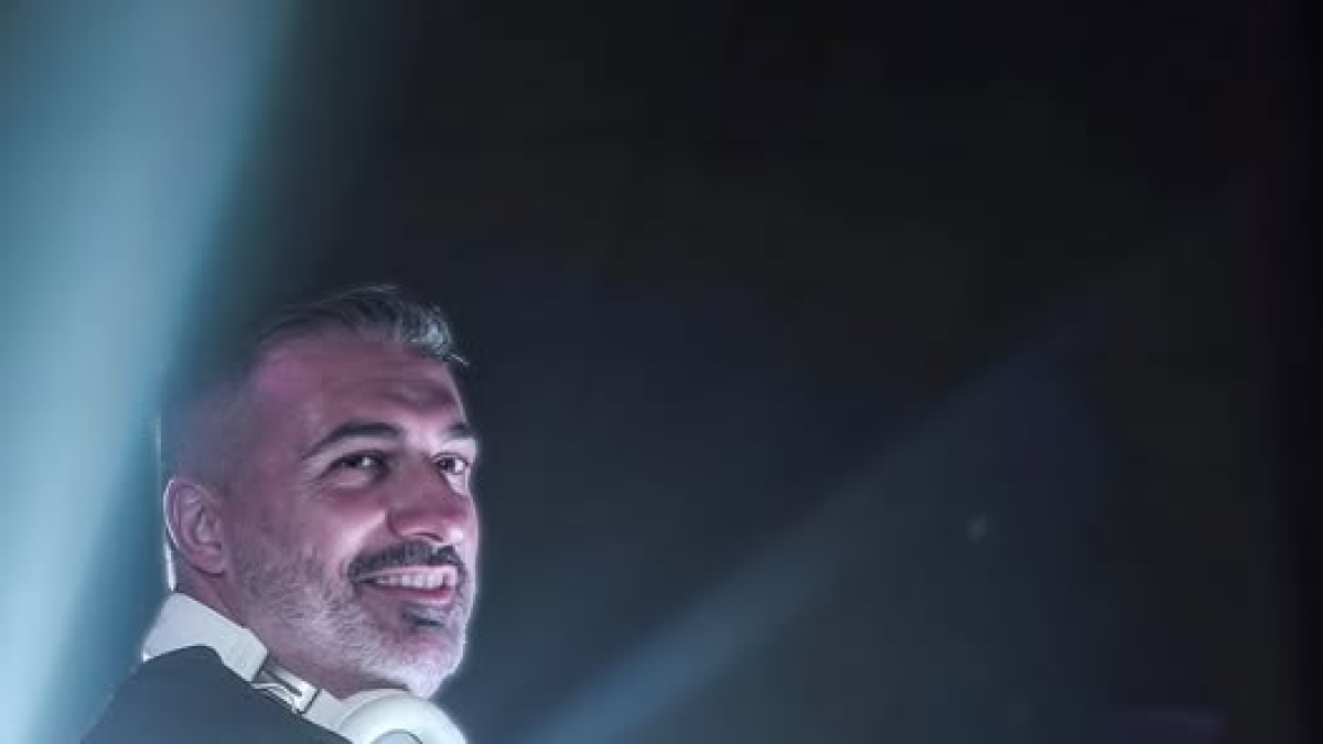 Morto Andrea Paci, il dj del Carnevale di Viareggio