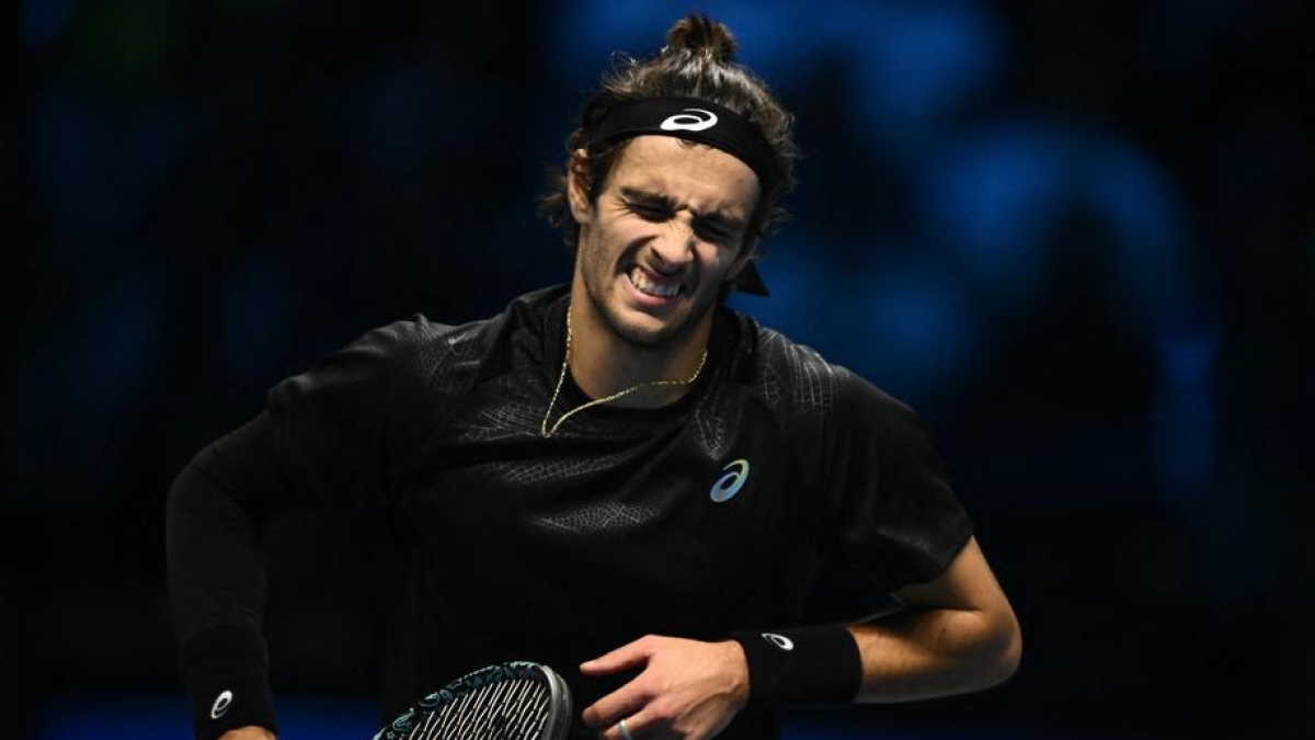 Alcaraz batte Musetti e lo elimina. Lo spagnolo è il n. 1 del 2025| Live 4 6, 1 6