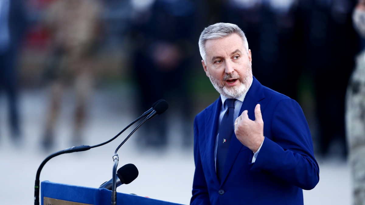 Guerini: «Vedo delle divisioni. Ma ora serve chiarezza, non le ambiguità. Il riarmo? Ineludibile»