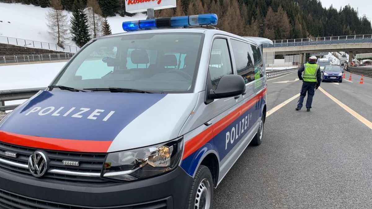 Mamma e figlia di 10 anni trovate morte in una cella frigorifera in Tirolo: arrestati due fratelli