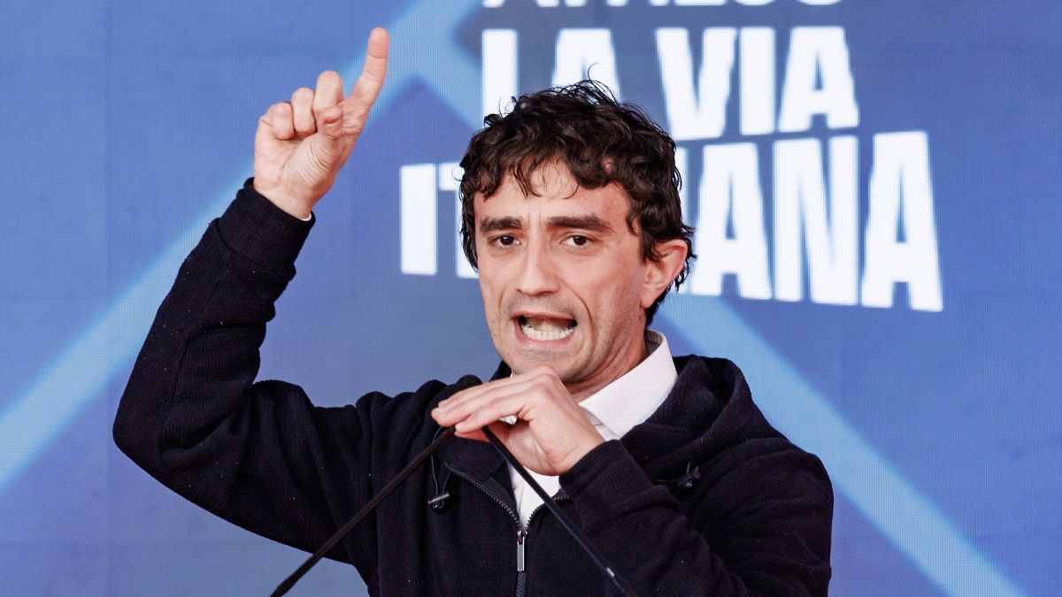 Il Quirinale contro Bignami: «Stupore per le sue parole, sconfinano nel ridicolo». Il capogruppo FdI chiedeva di smentire "attacchi" a Meloni 