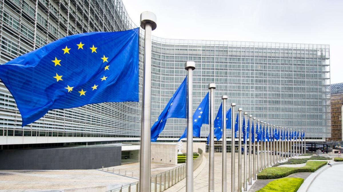 Golden power sulle banche, Bruxelles pronta a inviare la lettera di messa in mora all’Italia: cosa significa