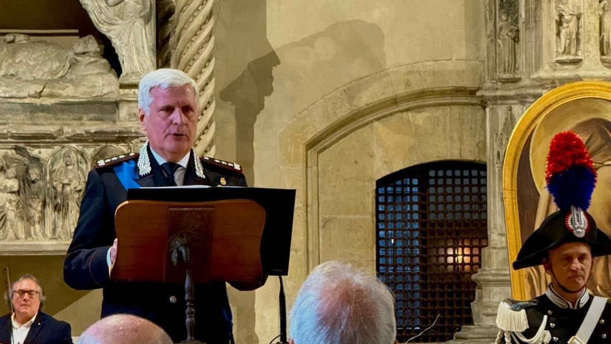 Virgo Fidelis patrona dell'Arma dei carabinieri: la celebrazione del cardinale Battaglia a Santa Chiara