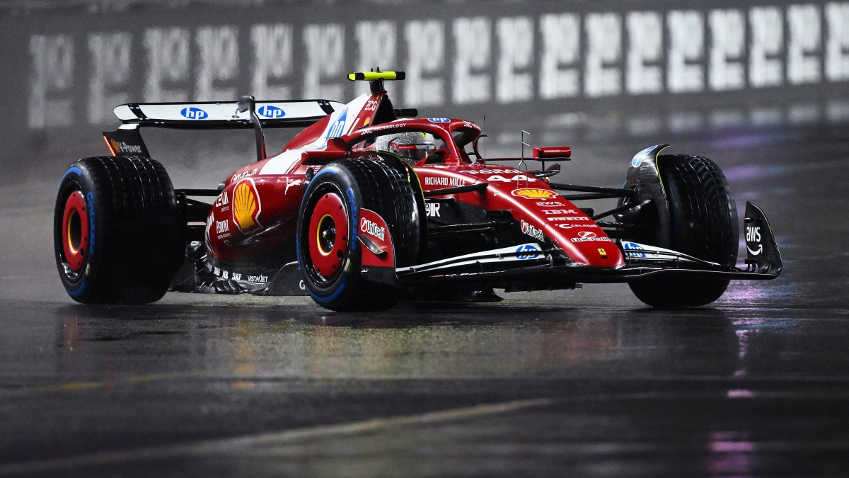 F1 Gp Las Vegas, le qualifiche sotto la pioggia Russell il più veloce nel Q2, si salva Leclerc. Disastro Hamilton, 20° tempo  Diretta