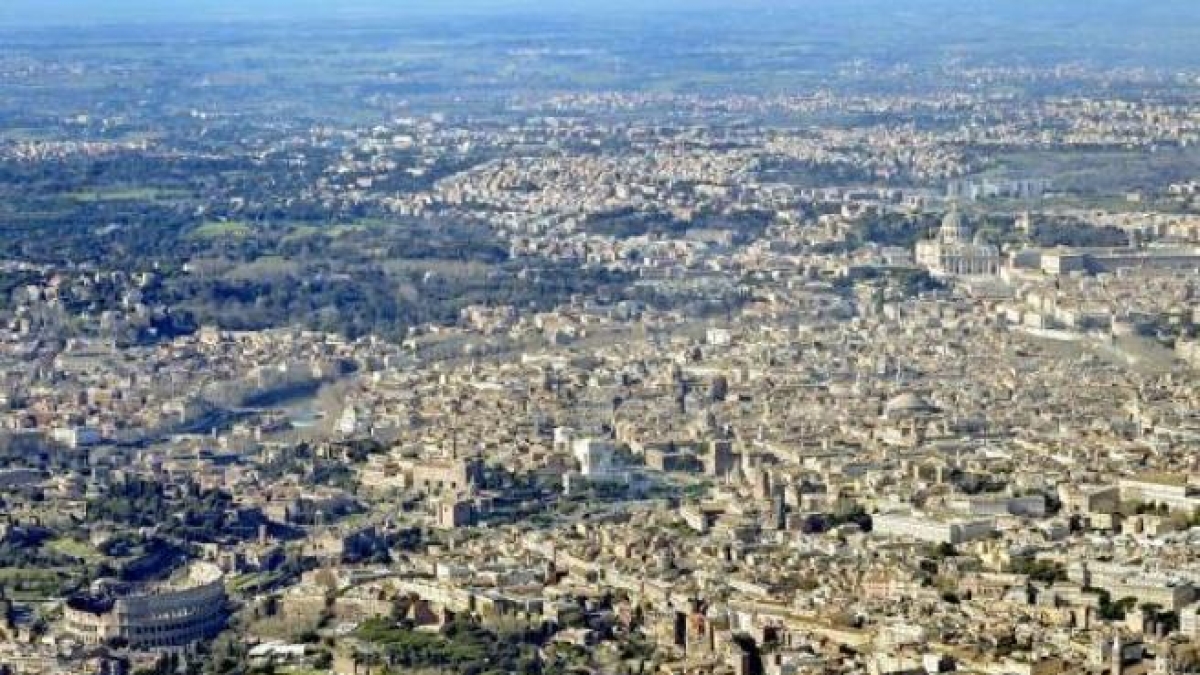 Casa, a Roma compravendite in aumento del 5.7%, prezzi in salita del 4%