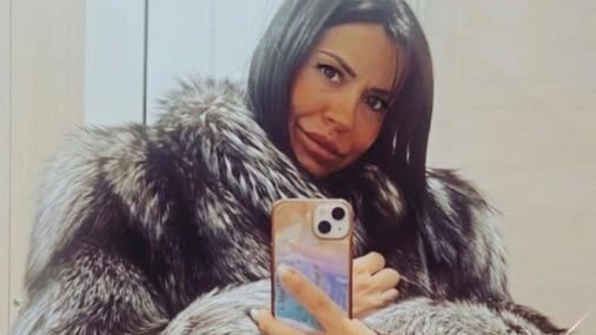 Barbara Terracciano trovata senza vita sulla pista ciclabile di Pomigliano: morta avvolta nel mistero