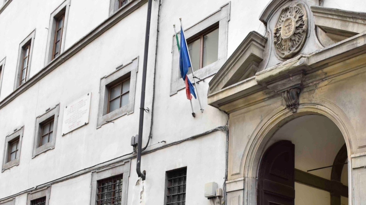 Accorpamenti scolastici a Firenze: cosa cambia davvero? Il personale ne risente, gli studenti meno