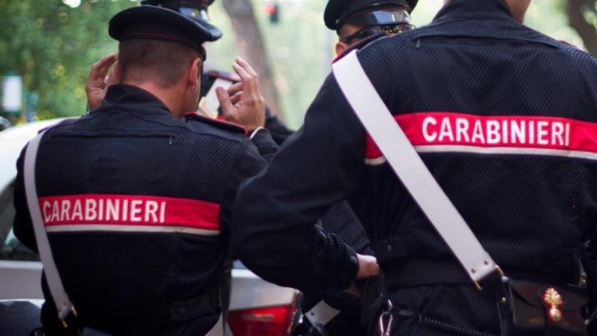 Violenza sessuale in via Molino delle Armi a Milano: 24enne denuncia gli abusi all'uscita dalla discoteca