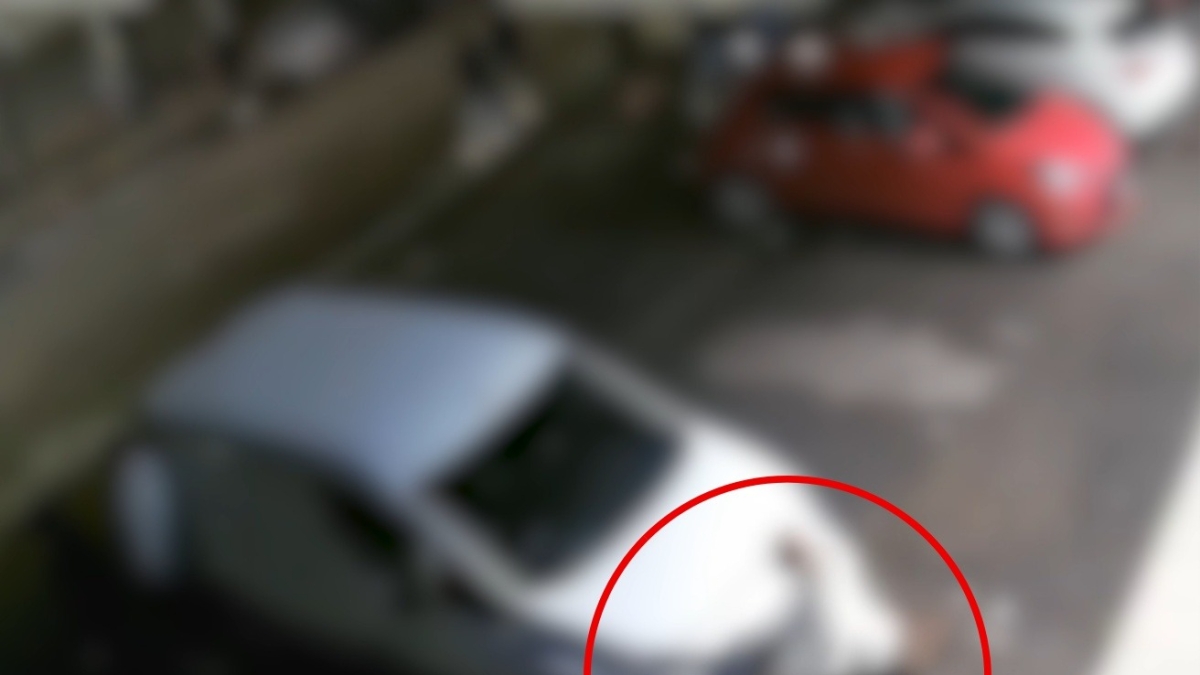 Lainate, viene allontanato dalla discoteca e spara sette colpi di pistola contro il buttafuori che si salva per miracolo: arrestato