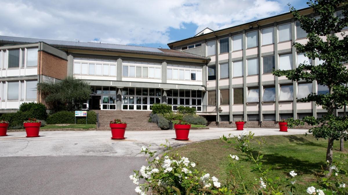 Fondazione Mach, esplode il caso dei salari aumentati ai dirigenti: «Per alcuni ruoli i soldi si trovano sempre»