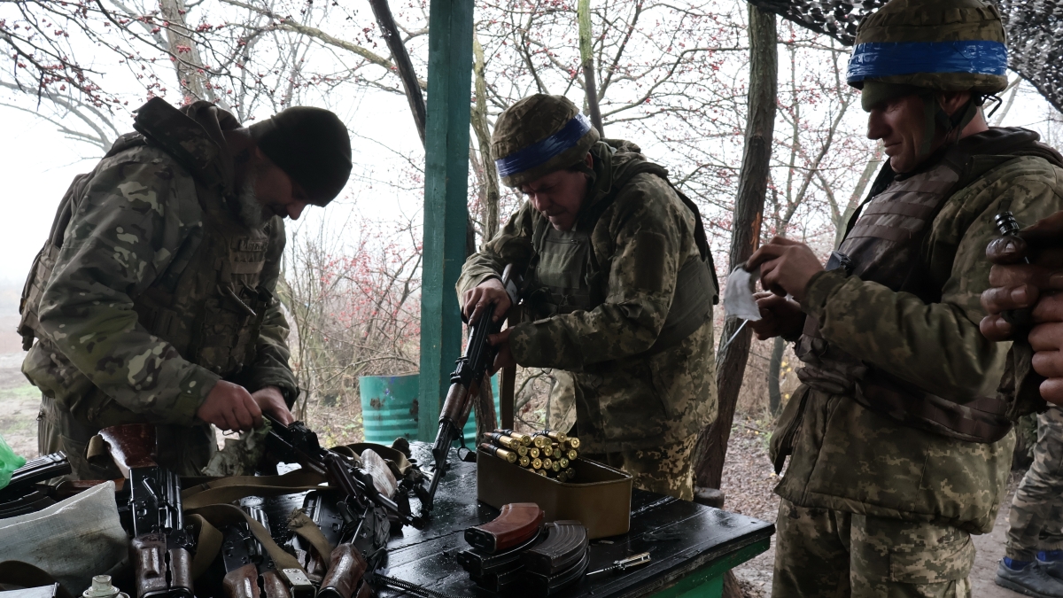 Zelensky in difficoltà per lo scandalo corruzione: via Yermak, arriva Umerov | Chi è l