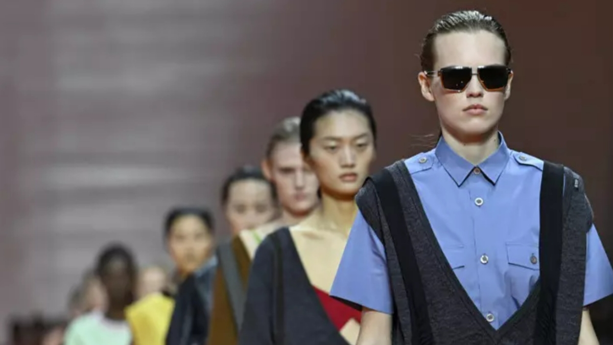 Prada investe 60 milioni (soprattutto in Toscana) e crescono i giovani della Academy di Scandicci