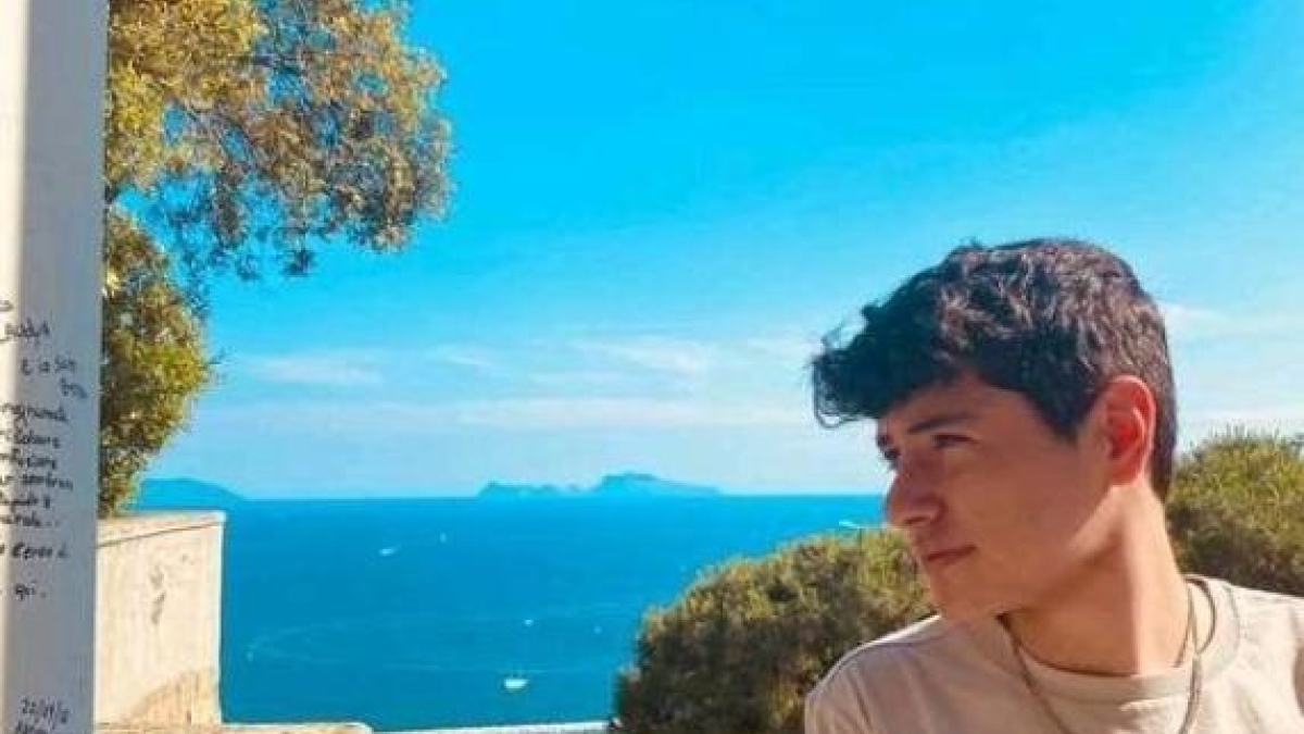Luca Piscopo morto a 15 anni a Napoli dopo aver mangiato sushi: condannato il ristoratore, assolto il medico