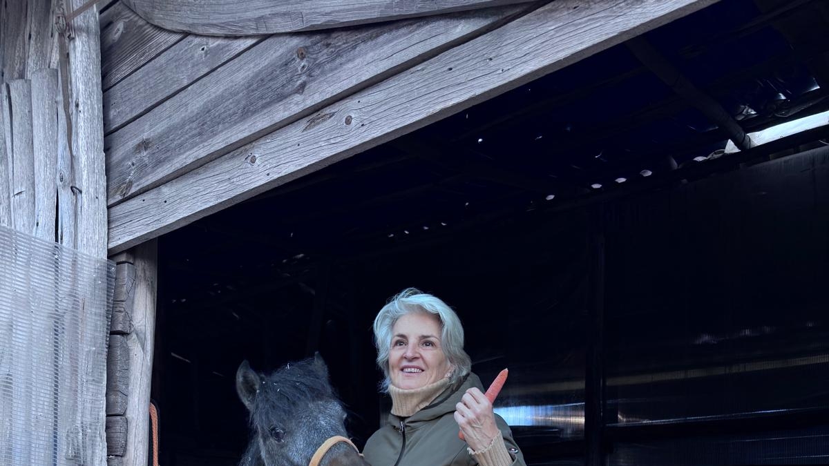 La missione di Lorenza: «Così ho salvato Sacher e Muffin, due pony vittime di maltrattamenti della criminalità»