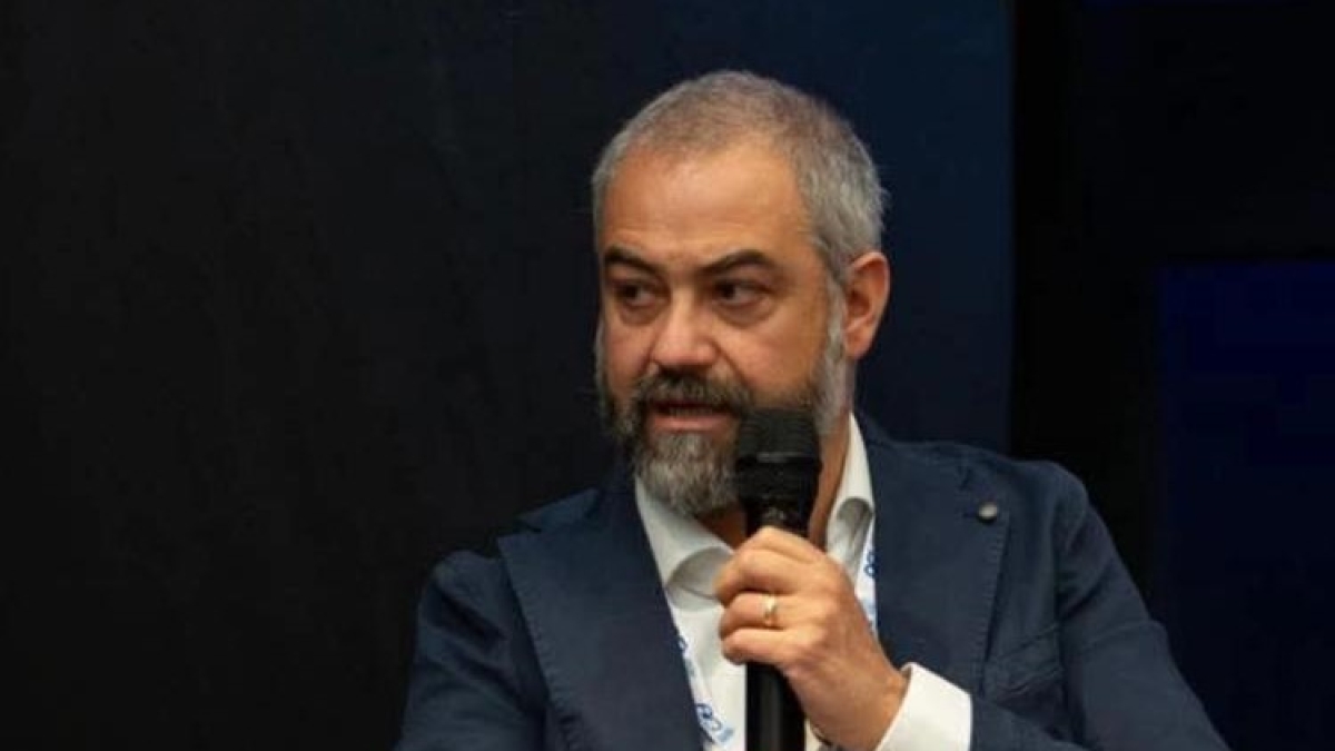 Ravveduto: «Emoji e simboli, la camorra usa sui social un linguaggio smart che crea precisi modelli di riferimento»