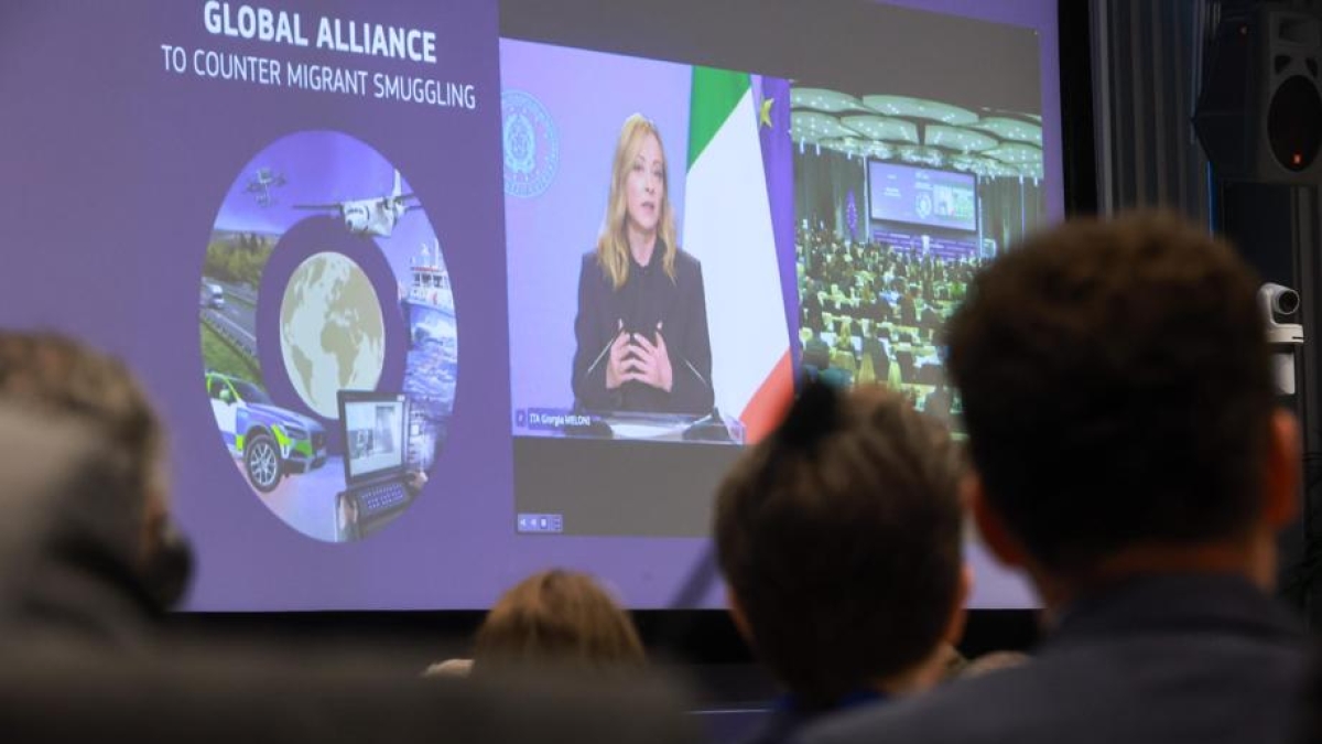 Meloni e i migranti: «Con i centri in Albania aperta la strada nella Ue»