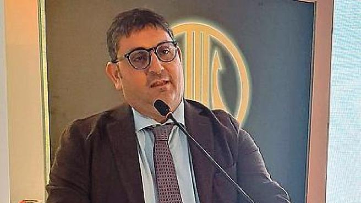 Pozzuoli, il sindaco Manzoni azzera la giunta: ritirate nomine e deleghe