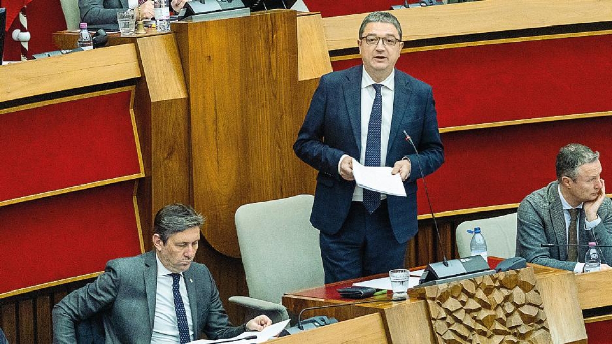 Bilancio, Fugatti conferma la linea sui nidi e sul Centro per il rimpatrio: «Integriamo solo chi lavora»