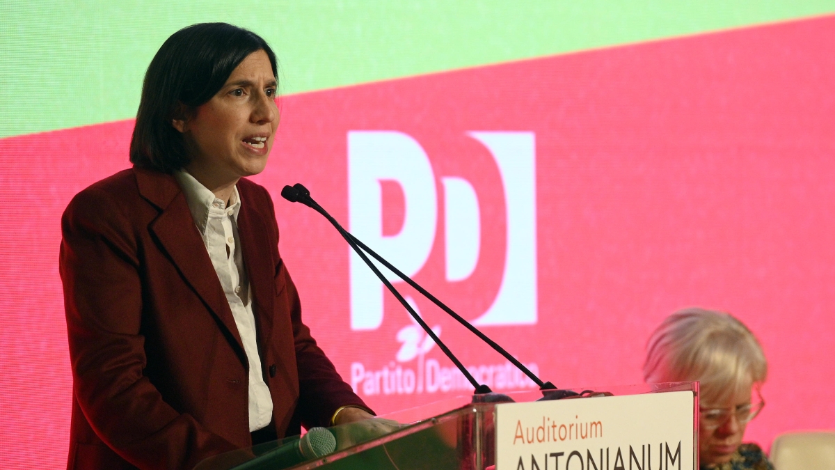 Schlein: «Meloni festeggia l'Unesco, ma il frigo degli italiani è sempre più vuoto. In manovra nulla per far ripartire il Paese»