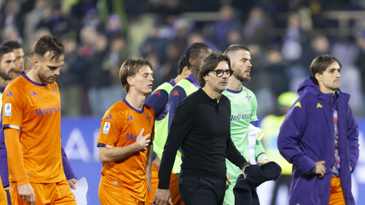 Fiorentina, cambiando la panchina il risultato non cambia: Vanoli in bilico