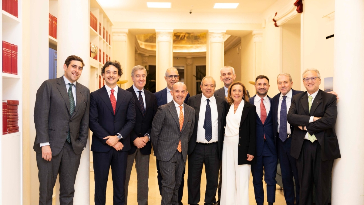 I costruttori: di fatto Napoli è «ingessata» da oltre 40 anni