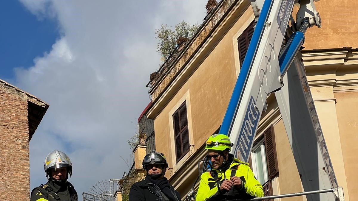 Crollo Torre dei Conti a Roma, altri cinque indagati per omicidio e disastro colposi