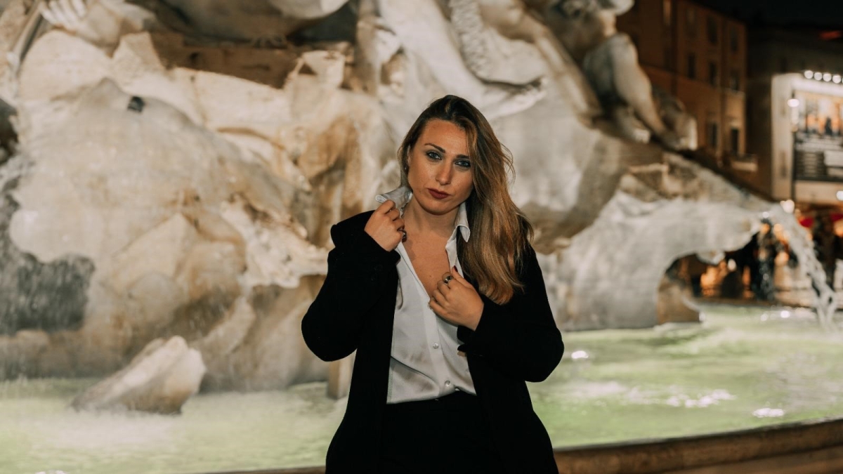 Annamaria Tortora, «Lucciole» il nuovo disco con sei brani inediti