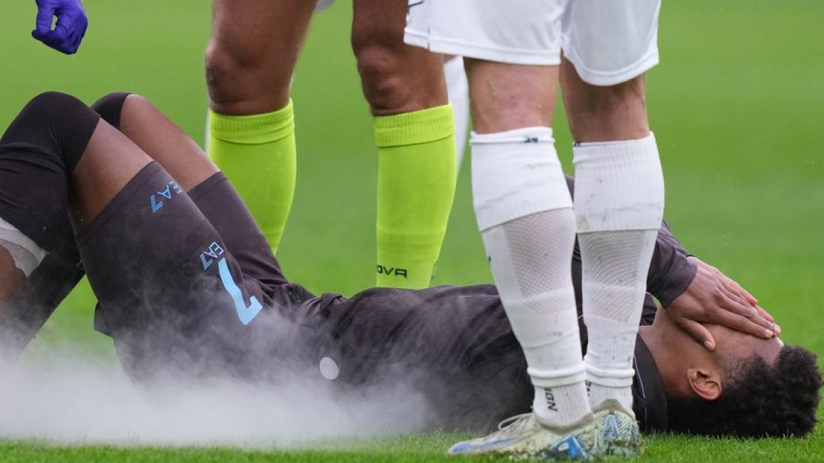 Il Napoli verso l'Hellas Verona senza Neres: corsa contro il tempo per recuperarlo per la trasferta con l'Inter