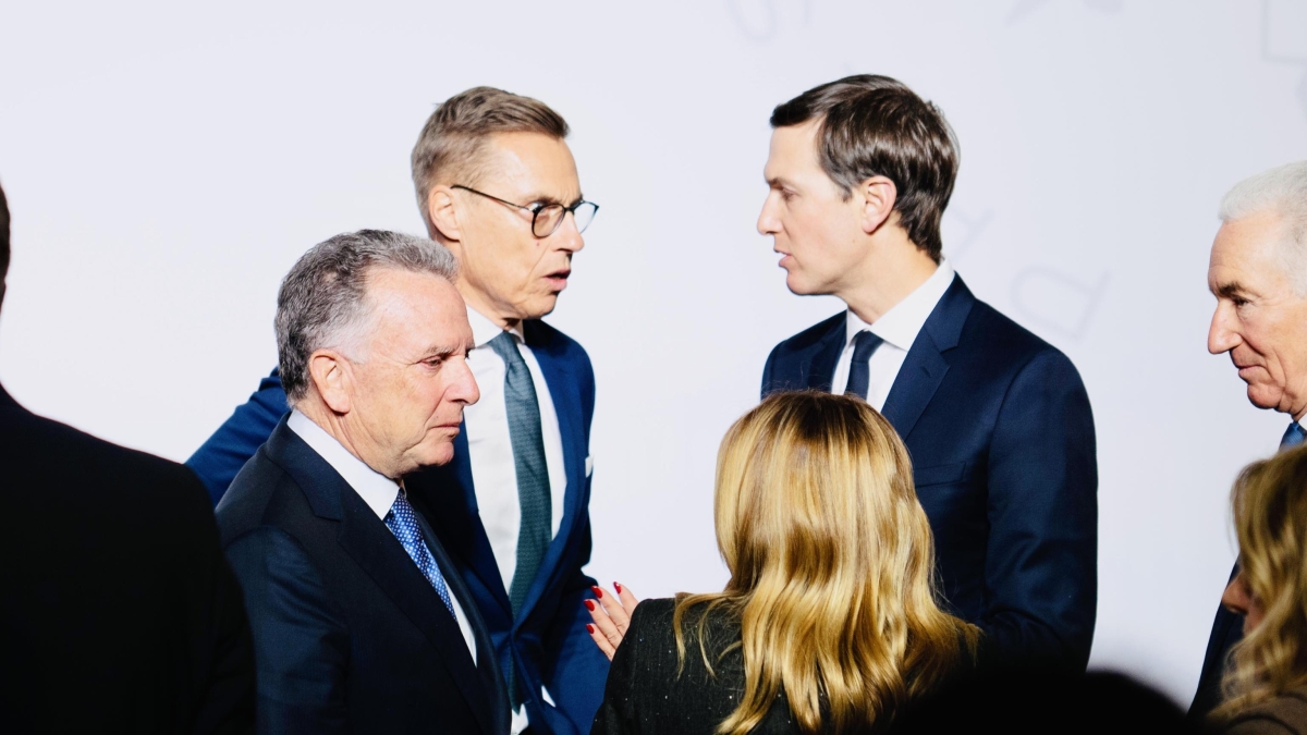 Il no (ribadito) di Meloni all’invio di militari italiani in Ucraina. Un voto in Parlamento sulle tutele per Kiev