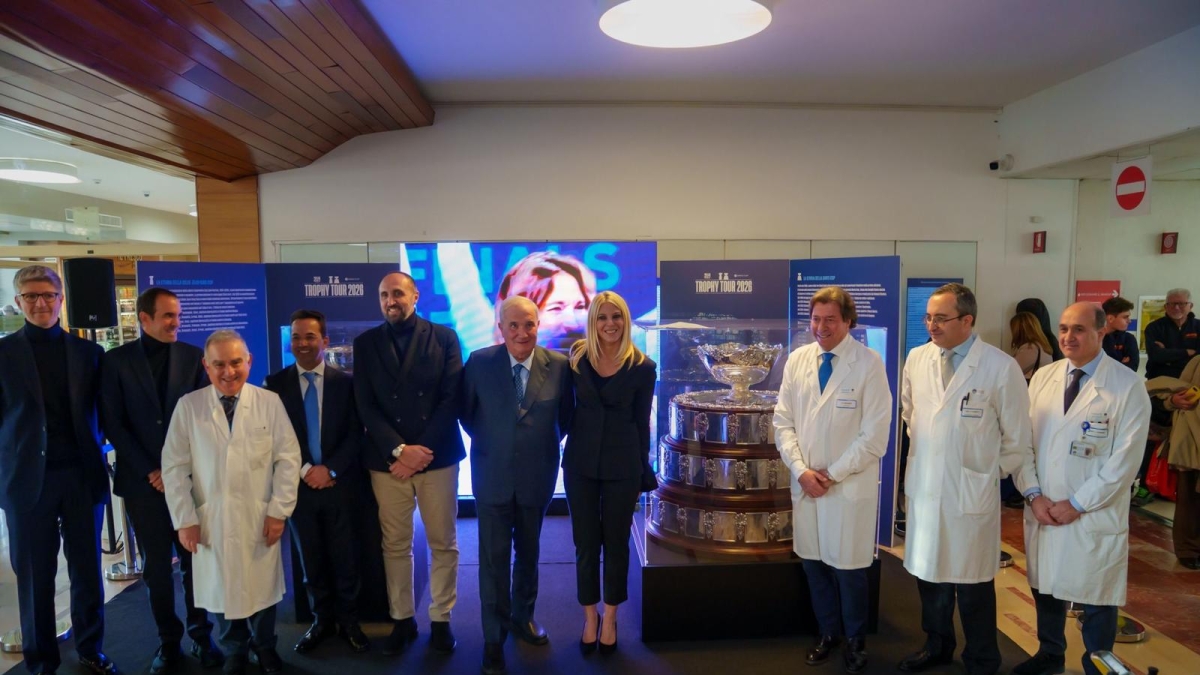 Il tennis mondiale fa tappa al Policlinico Gemelli: dal 7 al 9 gennaio in mostra la Davis Cup e la Billie Jean King Cup