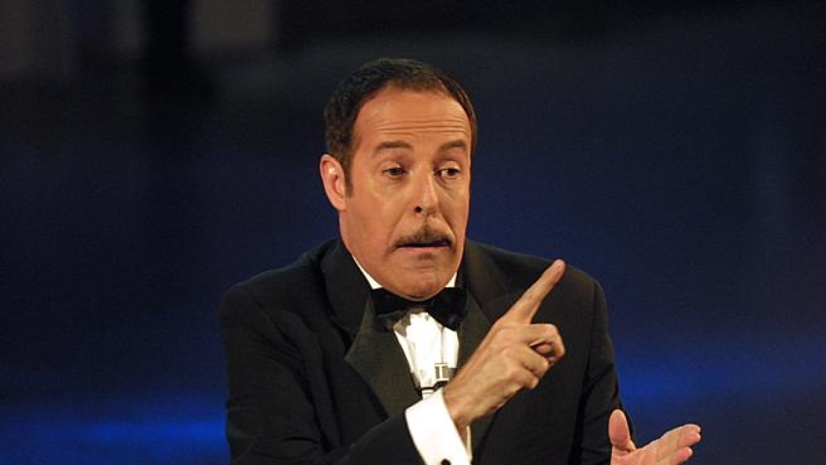 Massimo Lopez compie 74 anni: perché finì il Trio, la vita privata riservata, 10 segreti