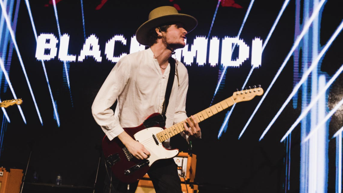 Black Midi, addio a Matthew Kwasniewski-Kelvin, chitarrista e fondatore della band. Aveva appena 26 anni e soffriva di problemi mentali