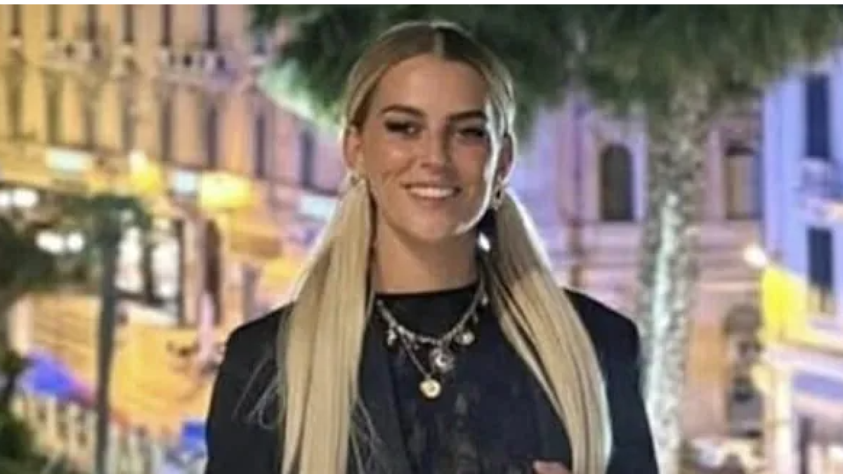 «Le scintille? È stata colpa della cameriera». Sul rogo di Crans lo scaricabarile dei Moretti | Chi era Cyane, la «ragazza con il casco»