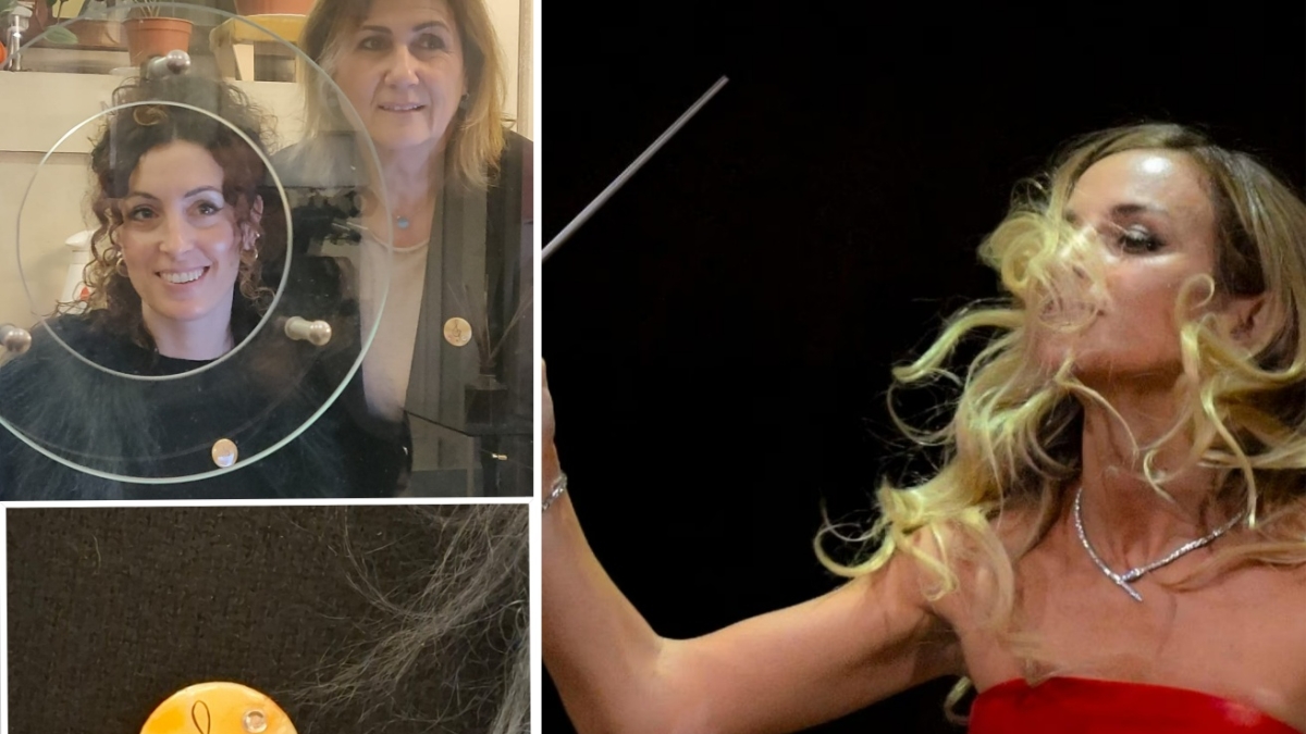 Spille con piccoli Swarowski: a Pisa va in scena la protesta (con ironia) anti Beatrice Venezi