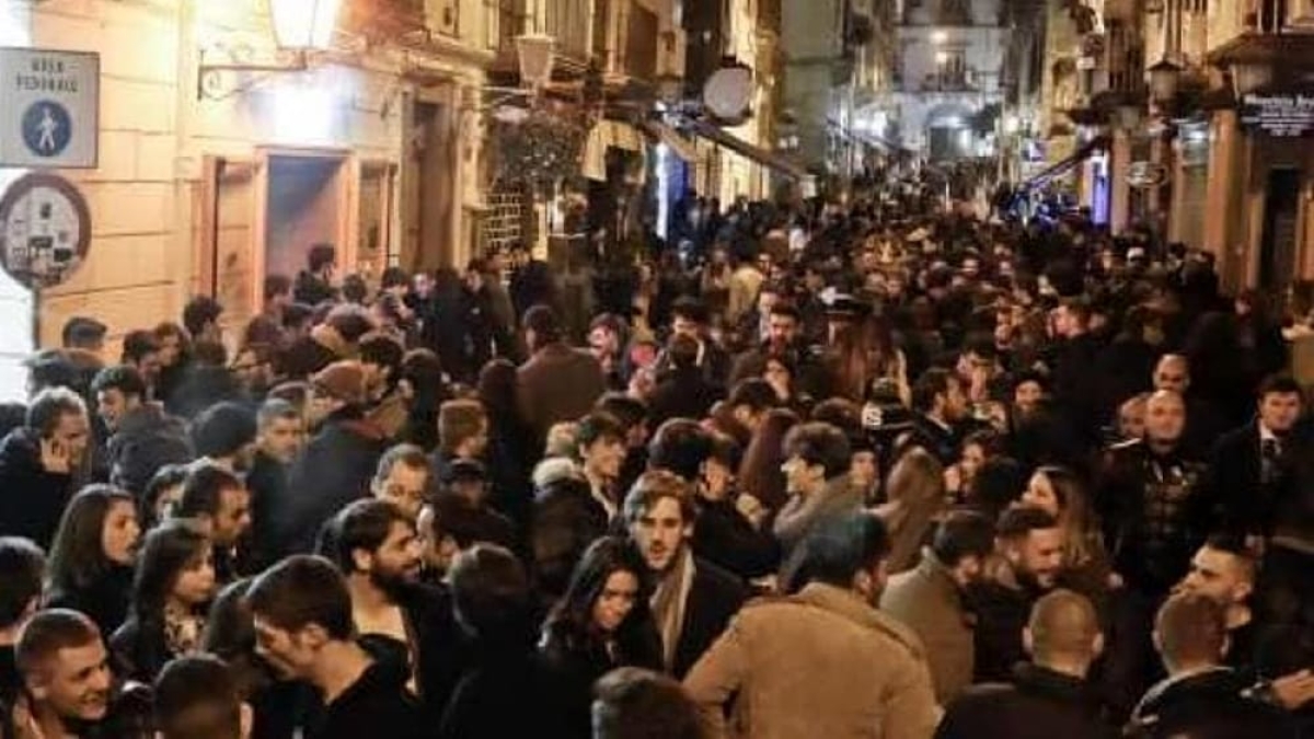 Napoli, i comitati dei residenti di Montedidio e Chiaia chiedono al Comune «regole e sicurezza» dopo Crans Montana