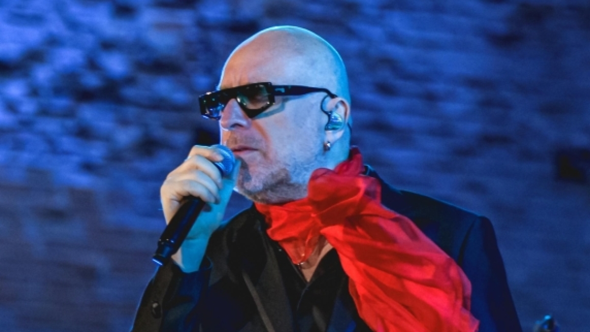 Mario Biondi compie 55 anni: le origini del nome d'arte, ha dieci figli, 7 segreti