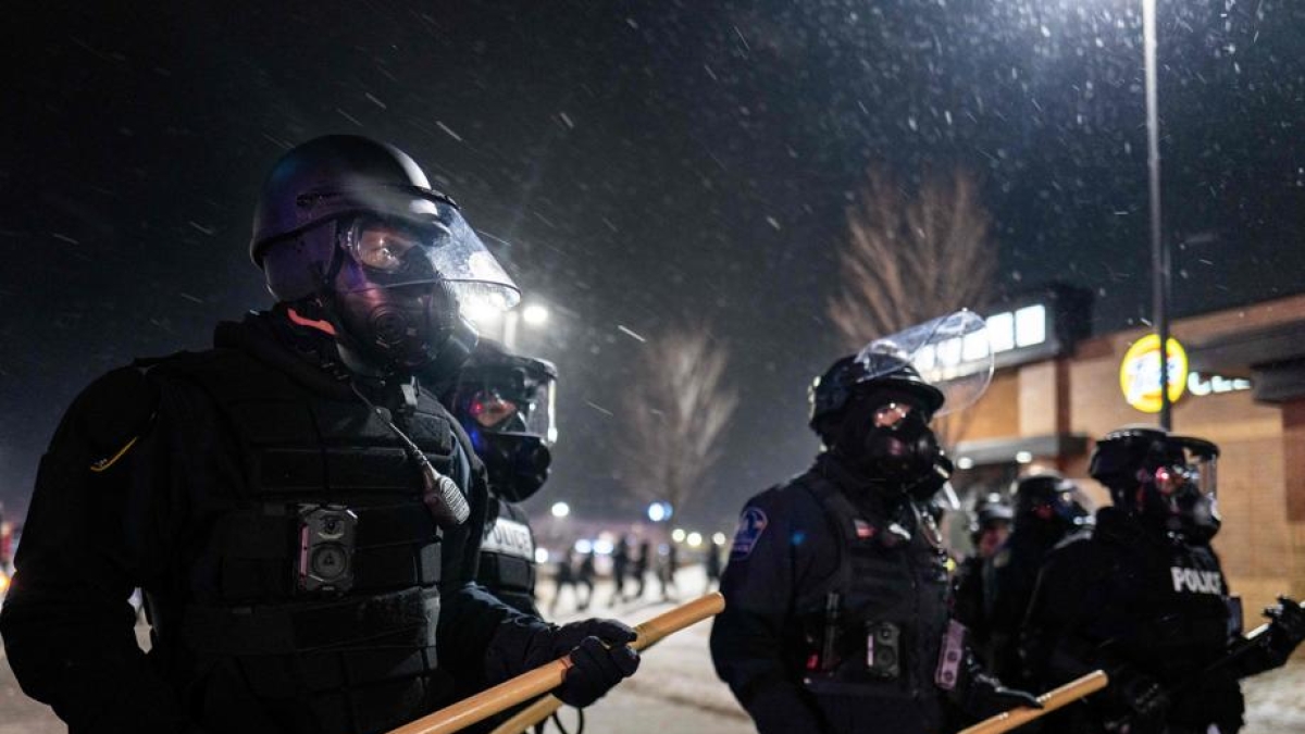 Gli squadristi di Minneapolis e le immagini tragiche in tv