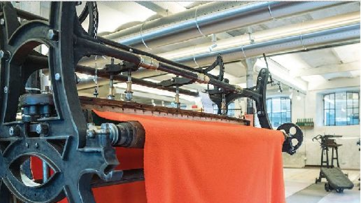 Crisi del Panno Casentino, sabato scade la cassa integrazione: il «rosso» di Audrey Hepburn ai titoli di coda?