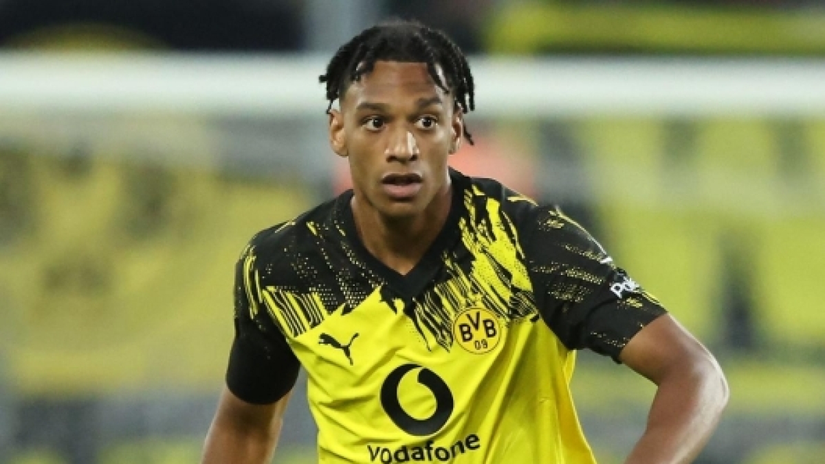 Chi è Filippo Mane, il 20enne di Magenta che ha debuttato in Champions con il Borussia Dortmund contro l'Inter: l'accento mancante sulla «e» (per errore), l'idolo Chiellini e il convitto